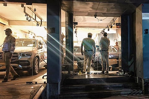 Firing at car showroom in Delhi