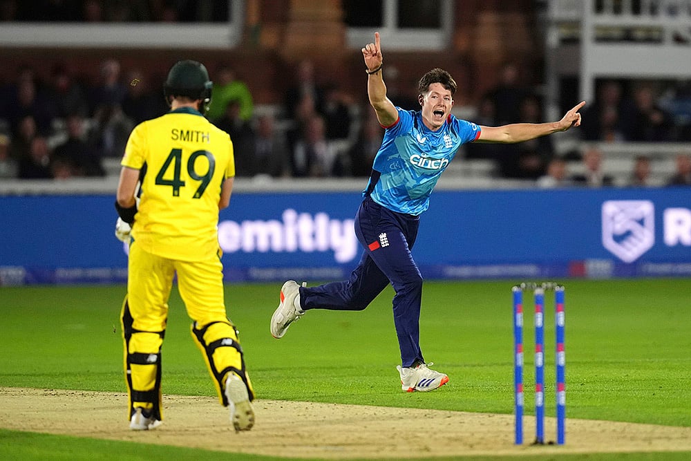 England vs Australia fourth One Day Cricket Photo gallery_Matthew Potts