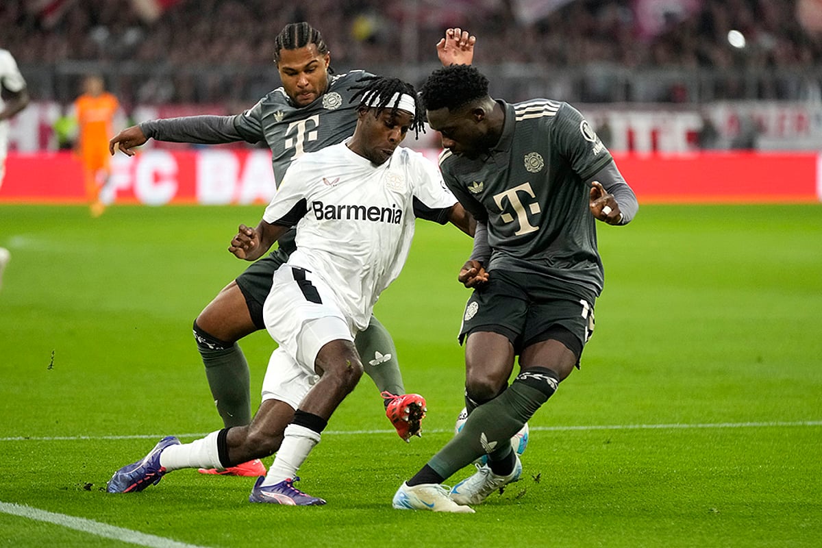 Germany Soccer Bundesliga Bayer Bayern Munich and Leverkusen Photo gallery_1