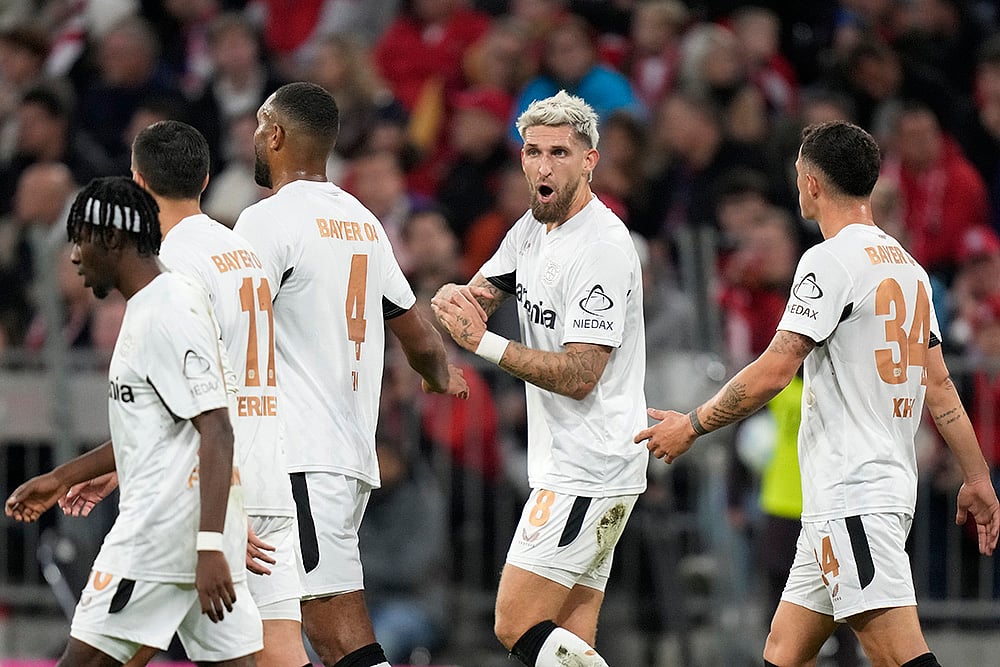 Germany Soccer Bundesliga Bayer Bayern Munich and Leverkusen Photo gallery_10