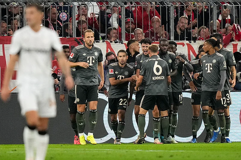 Germany Soccer Bundesliga Bayer Bayern Munich and Leverkusen Photo gallery_9
