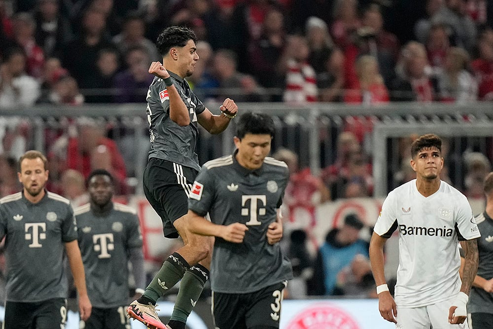 Germany Soccer Bundesliga Bayer Bayern Munich and Leverkusen Photo gallery_7