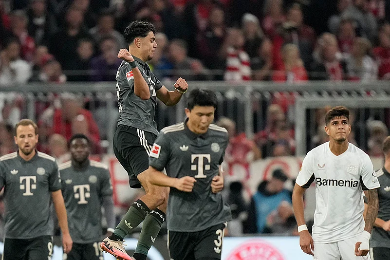 Germany Soccer Bundesliga Bayer Bayern Munich and Leverkusen Photo gallery_7