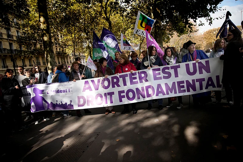france abortion rights protest