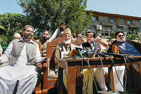 Chairman of hardline faction of Hurriyat, Syed Ali Shah Geelani, separatist leaders Nayeem Khan and Shabir Shah, and cleric Aga Syed Hassan at a 2015 press conference in Srinagar