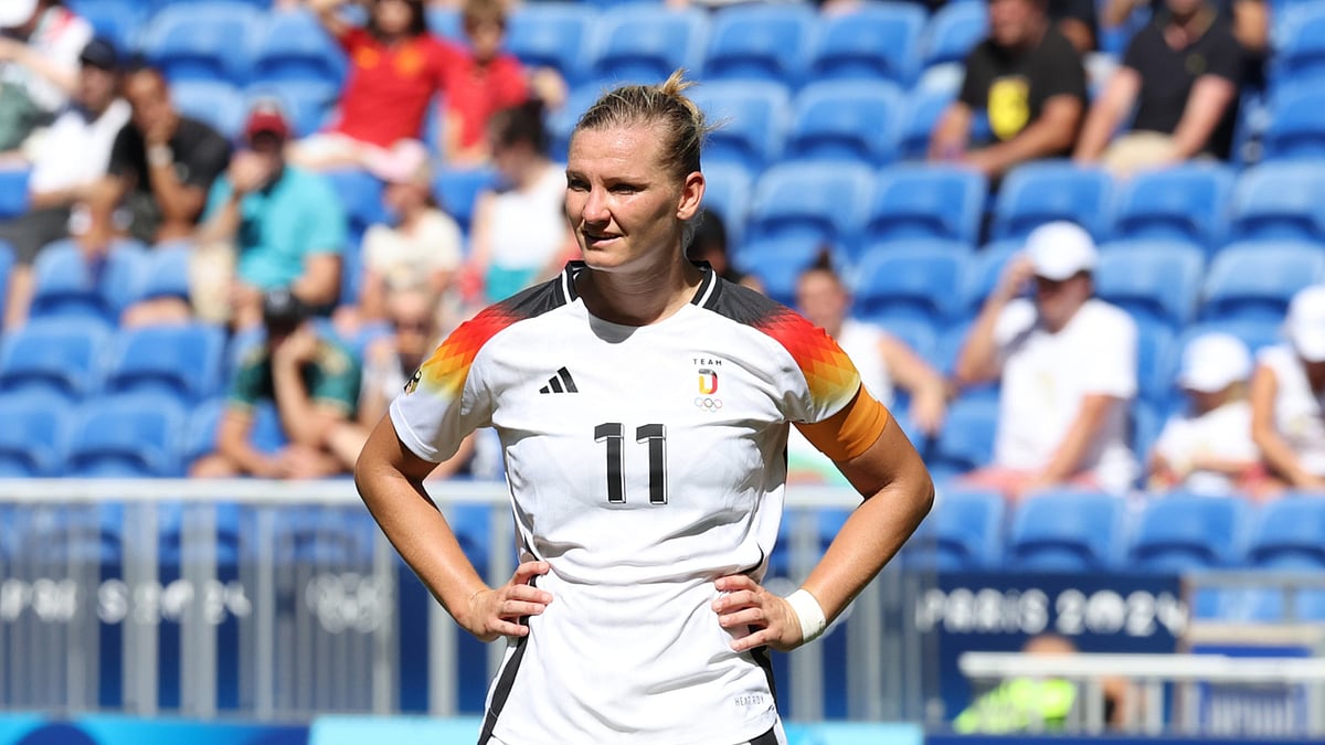 Alexandra Popp is retiring from international football