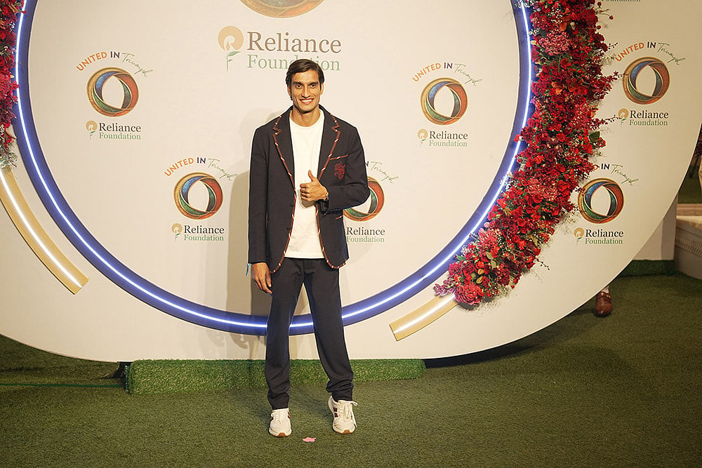 Nita Ambani honours Olympics, Paralympics 2024 stars at ‘Antilia’ Indian para athlete Sharad Kumar