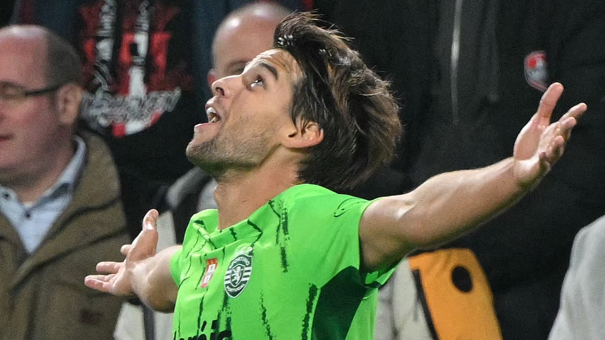Sporting CP drew with PSV - null