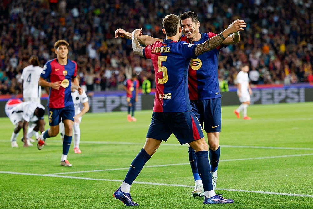 Photo: AP/Joan Monfort : Barcelona Vs Young Boys