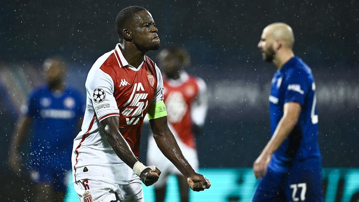 Denis Zakaria celebrates his last-gasp leveller - null