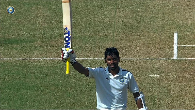Abhimanyu Easwaran. - X/BCCIDomestic