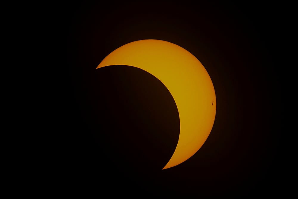 Annular Solar eclipse 2024 in Tahai, Rapa Nui, Chile