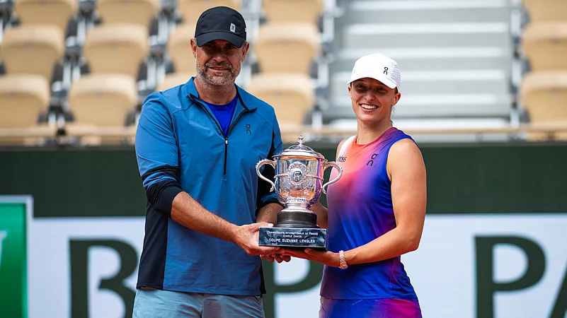 iga-swiatek-tennis-coach