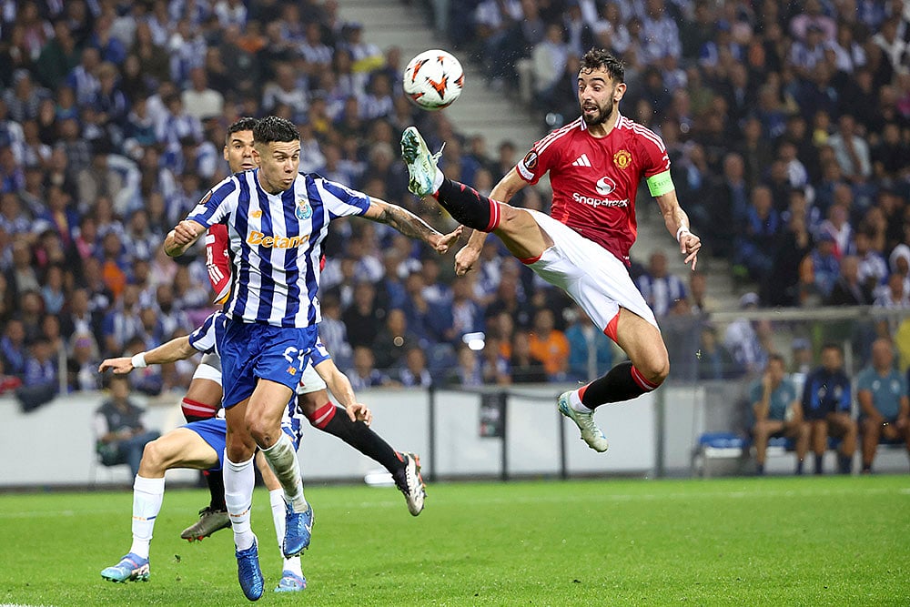 2024-25 UEFA Europa League Soccer Porto vs Man United Photo gallery_ Bruno Fernandes