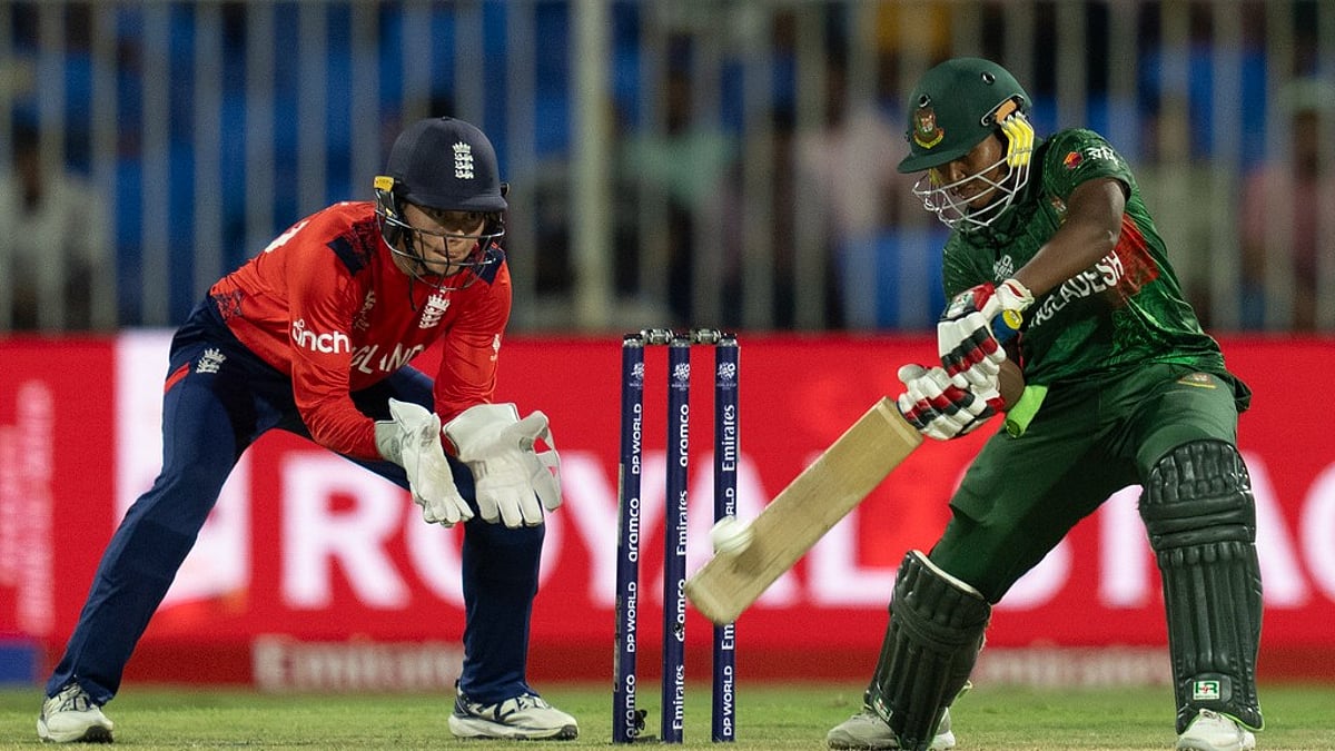 shathi-rani-bangladesh-vs-england-womens-t20-world-cup-2024-group-b-sharjah-ap-photo
