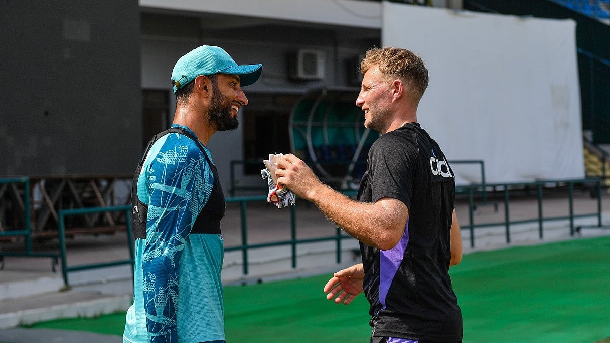 Joe Root and Pakistan captain Shan Masood during a practice session. - Photo: X | Sheri