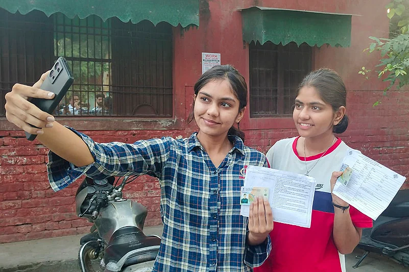 Bihar elections 2025, first-time voters Bihar, Bihar youth unemployment