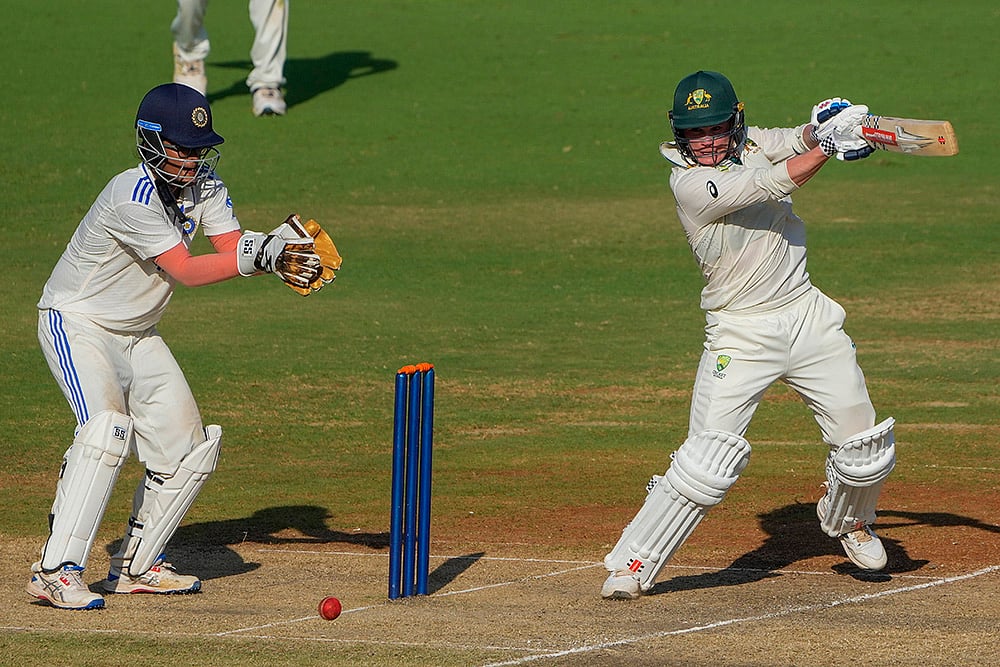 India-19 vs Australia-19: 2nd Test Day 2 photo gallery_Alex Lee