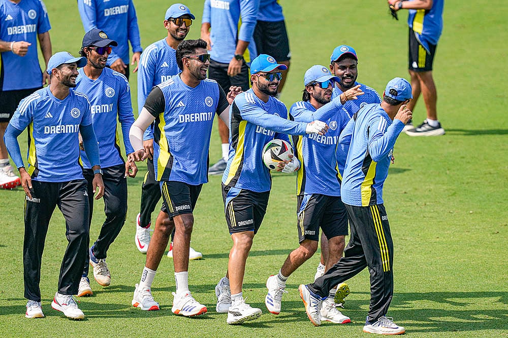 | Photo: PTI/Ravi Choudhary : India vs Bangladesh: India players during a practice session