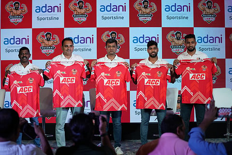 Gujarat Giants unveiled their jersey.