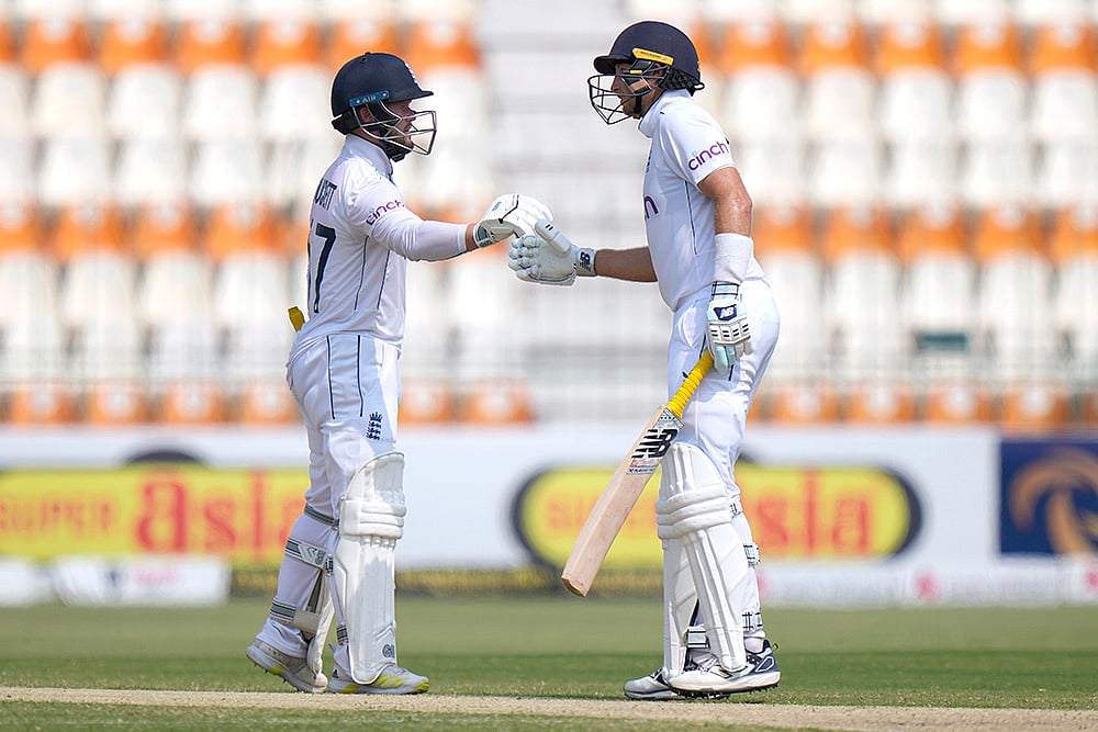 Pakistan vs England 1st test Cricket Day 3 Photo gallery_Ben Duckett and Joe Root
