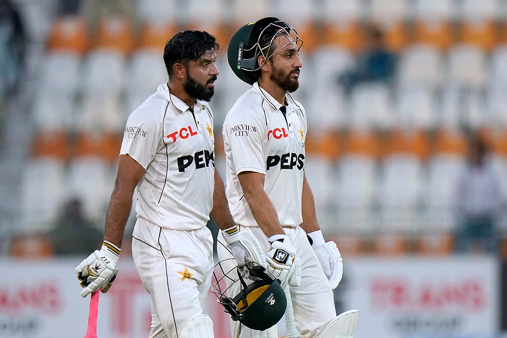 Pakistan vs England 1st test day 4 Cricket photo gallery_Aamer Jamal and Salman Ali Agha