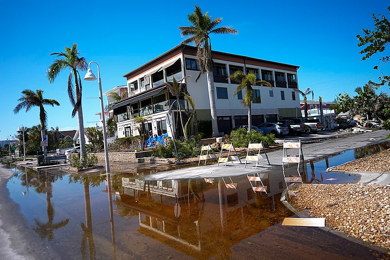 Aftermath of Hurricane Milton in Florida photo gallery_10