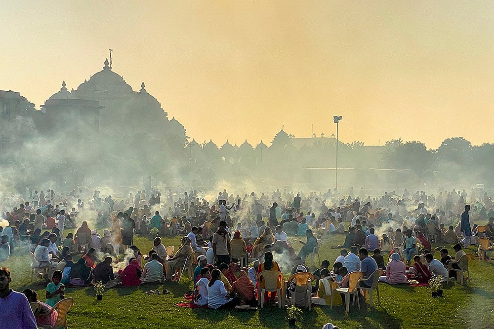 | Photo: PTI : Vishwa Shanti Mahayagna at Akshardham temple