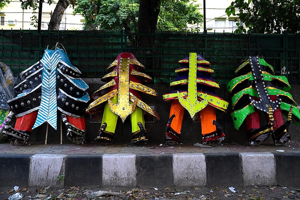 Dussehra 2024 Effigies of Raavan on sale in Delhi’s Titarpur_3