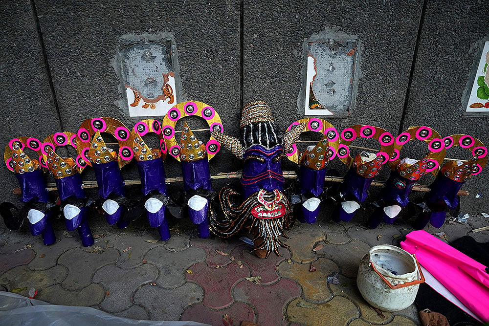 Dussehra 2024 Effigies of Raavan on sale in Delhi’s Titarpur_6