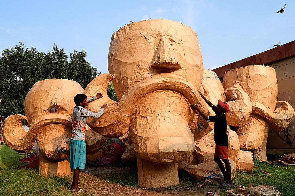 Dussehra 2024 Effigies of Raavan on sale in Delhi’s Titarpur_2
