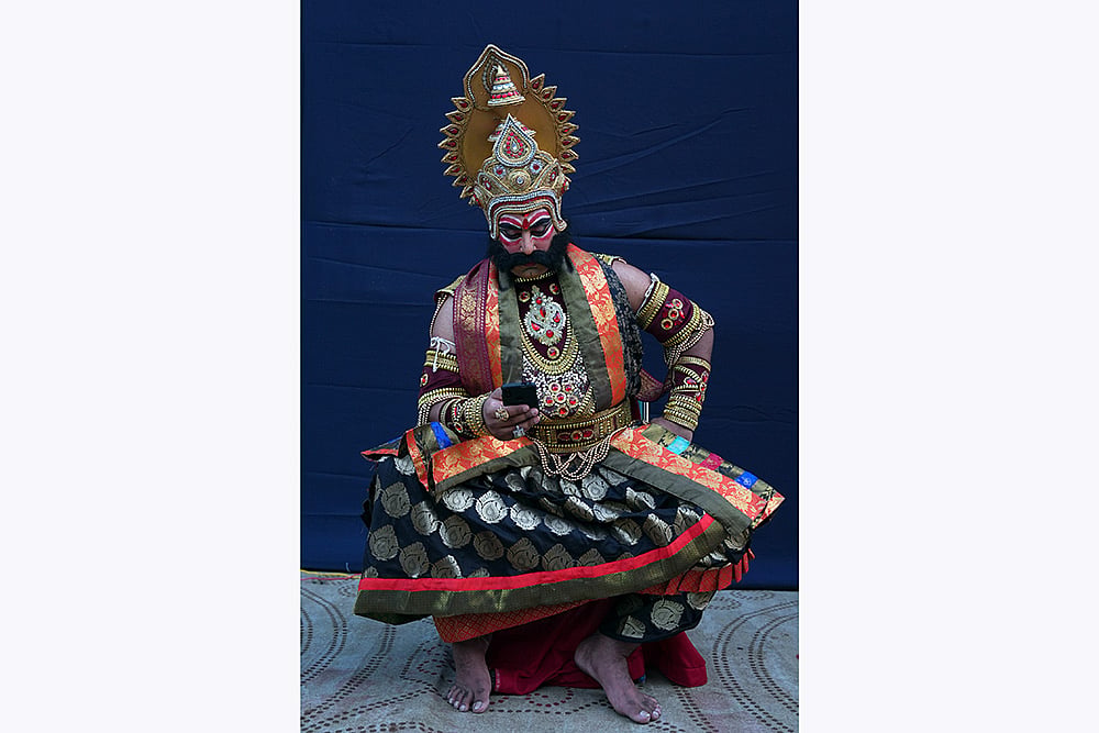 Siddhant in Raavans costume for Ram Leela in Delhi_3