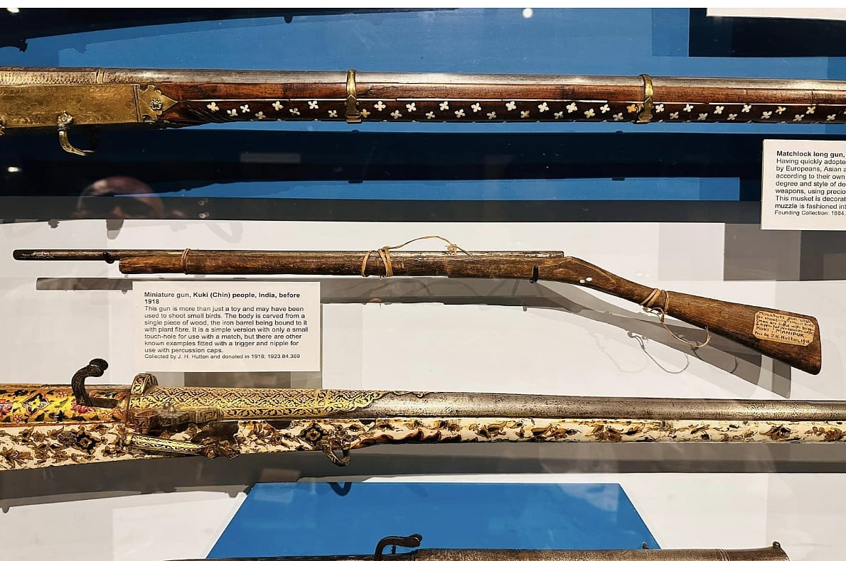 Miniature gun 