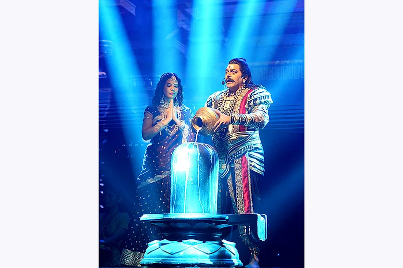 Ashutosh Rana plays Raavan