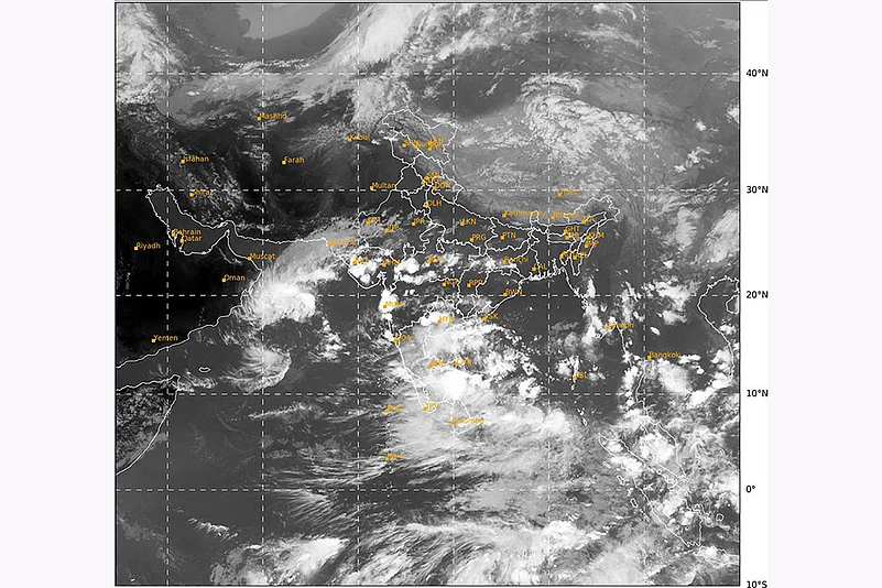 Chennai Rains: IMD issues red alert for Chennai_6