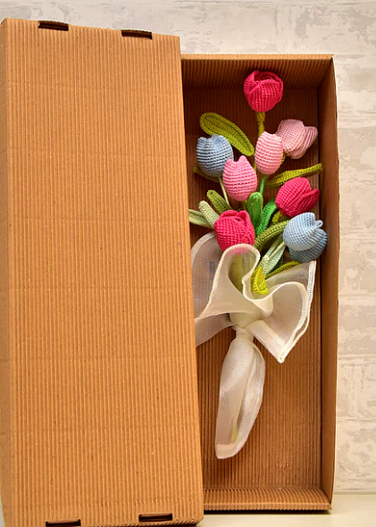Crocheted Tulip Bouquet