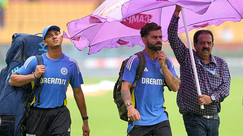 Virat-Kohli-Yashasvi-Jaiswal-IND-vs-NZ-AP-Photo