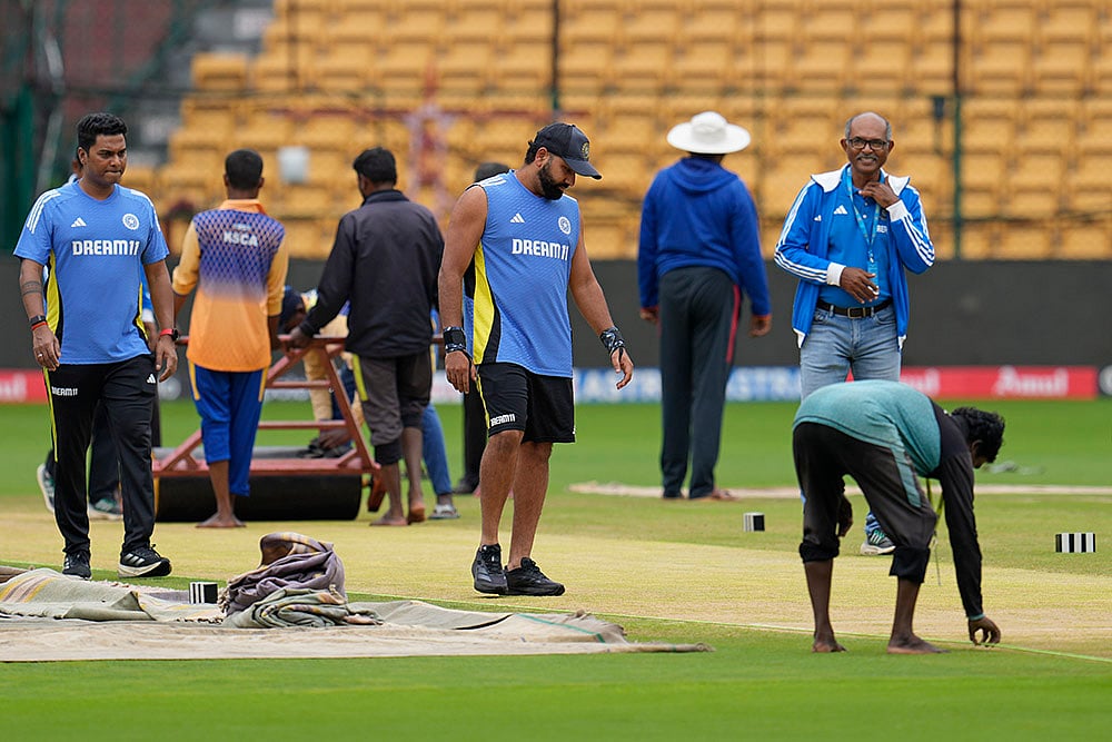 India Vs New Zealand 1st Test Day 1 Photo gallery_Rohit Sharma