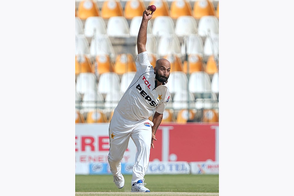 Pakistan vs England 2nd Test Cricket Day 3 Photo gallery_Sajid Khan