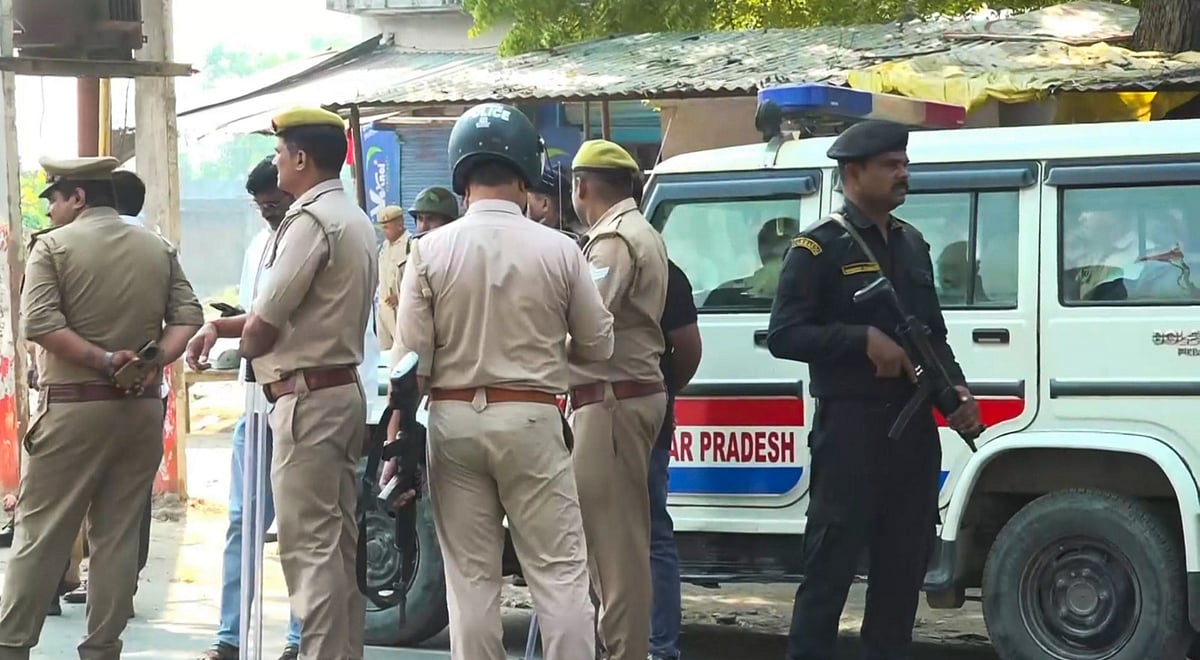 PTI : Security personnel deployed to maintain law & order in a violence-affected area in Bahraich (File Image)