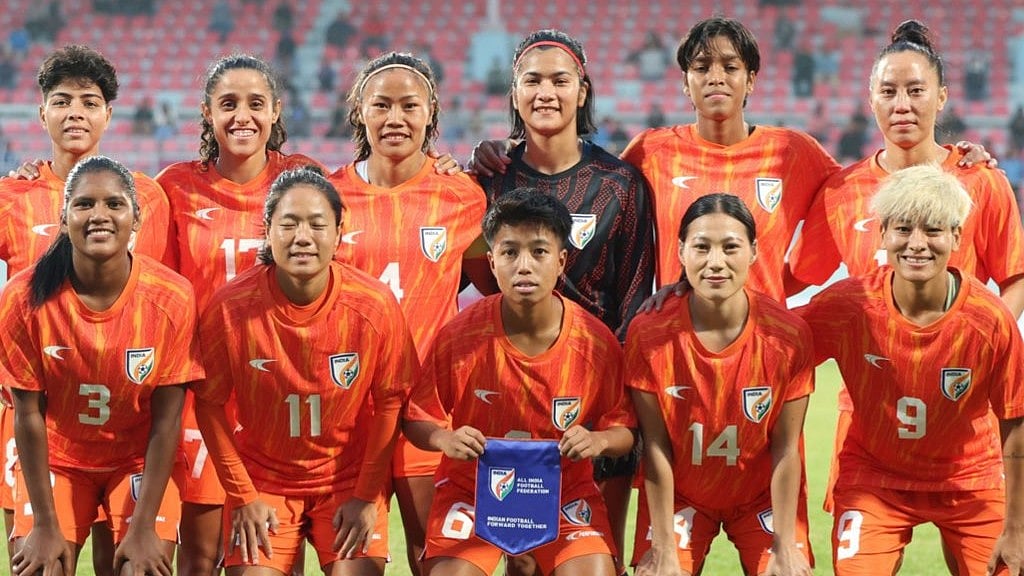 X/Indianfootball : Indian women's football team.