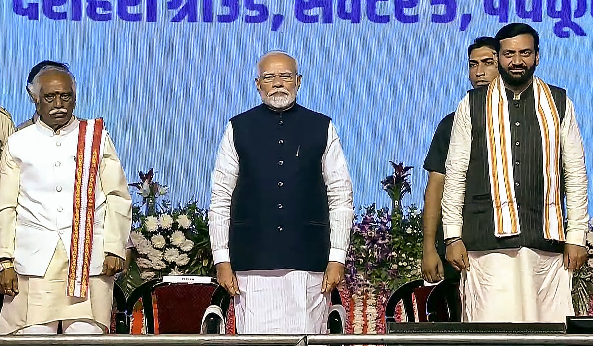 PTI- : Prime Minister Narendra Modi with Haryana Governor Bandaru Dattatreya and CM-designate Nayab Saini during the swearing-in ceremony of new Haryana government, in Panchkula, Thursday, Oct. 17, 2024