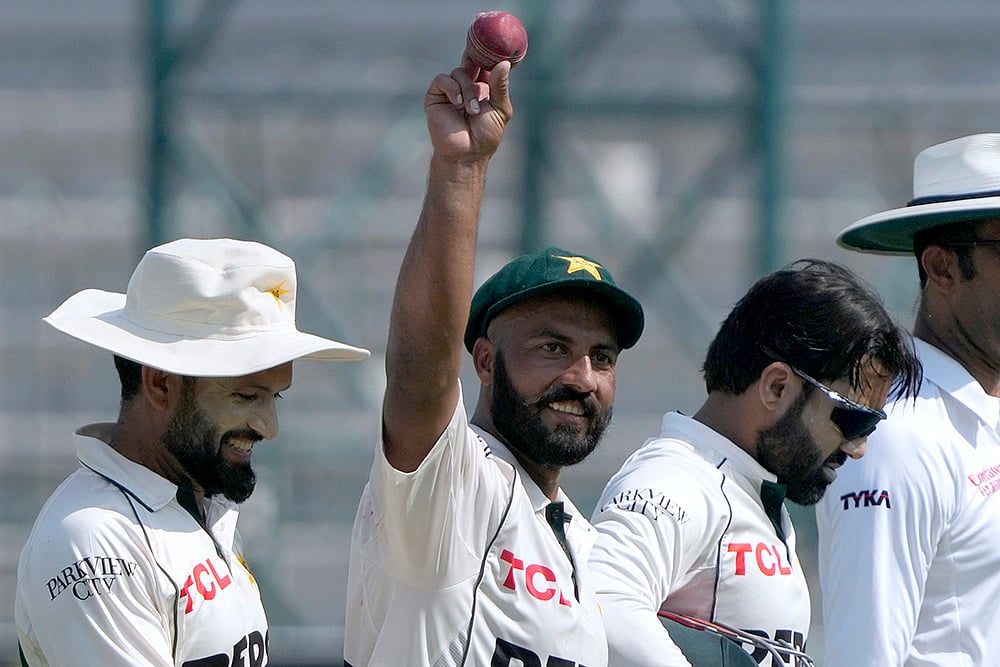 Pakistan vs England 2nd Test Cricket Day 3 Photo gallery_Sajid Khan