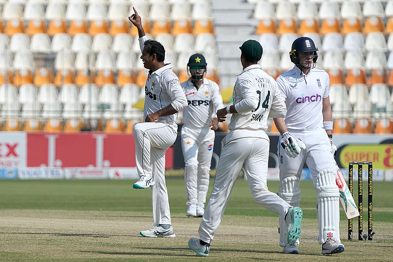 Pakistan vs England 2nd Test Cricket Day 3_ Noman Ali