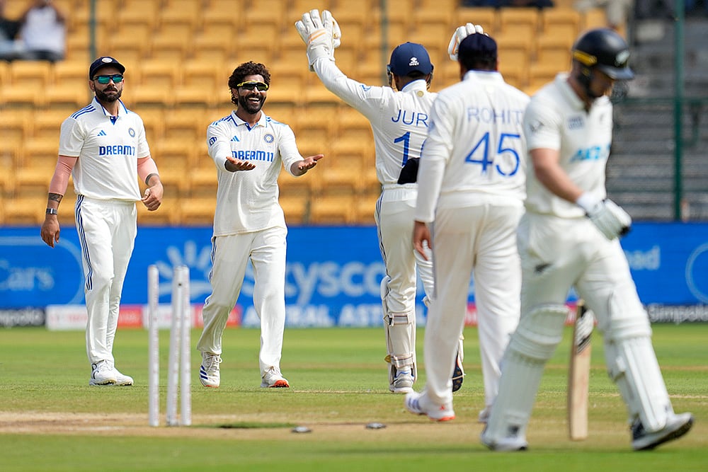 India vs New Zealand 1st Test Cricket Day 3 live Photo gallery_Ravindra Jadeja