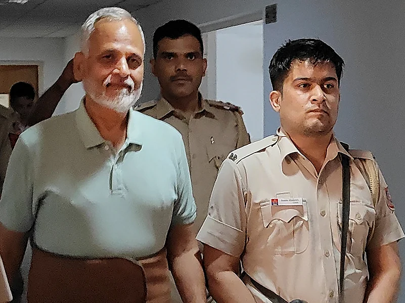 Satyendar jain bail