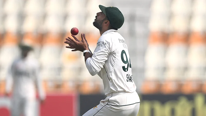 Pakistan-england-cricket-test