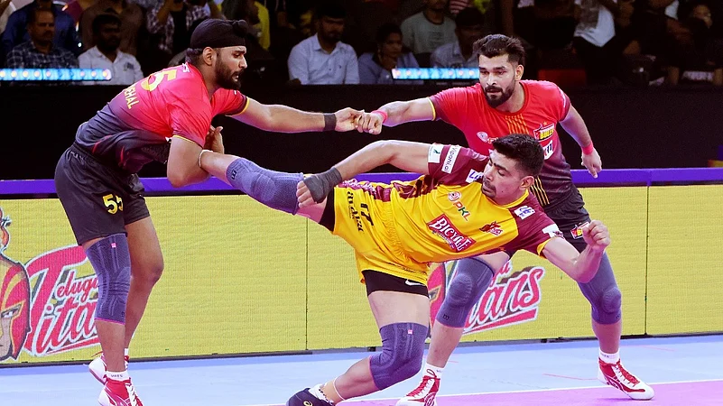telugu-titans-bengaluru-bulls-pro-kabaddi-league