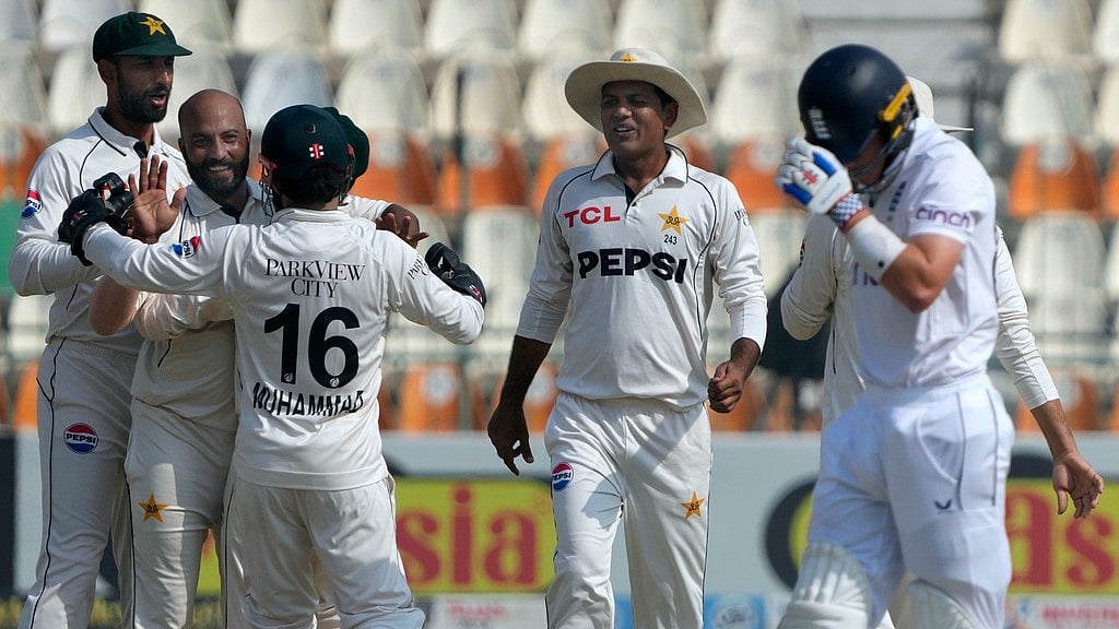 AP/K.M. Chaudary : PAK Vs ENG, 2nd Test: Noman Ali and Sajid Khan (left) have tormented the English batters.