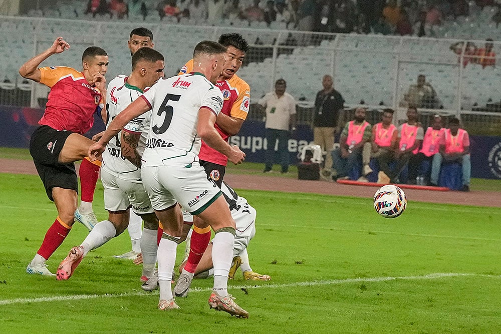 ISL 2024 Mohun Bagan vs East Bengal Football photo gallery_2
